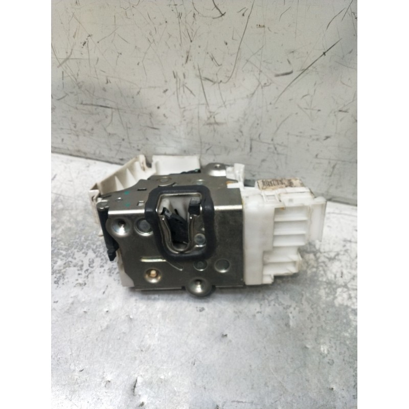 Recambio de motor cierre centralizado trasero derecho para mercedes-benz clase m (w164) ml 320 cdi 4-matic (164.122) referencia 