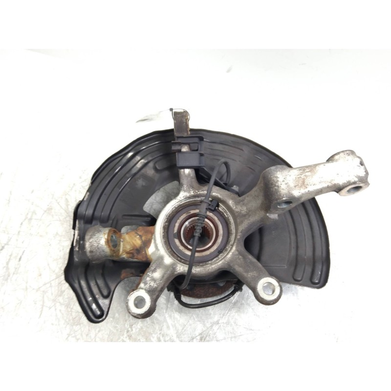 Recambio de mangueta delantera izquierda para mercedes clase cla (w117) shooting brake cla 220 d (117.903) referencia OEM IAM   