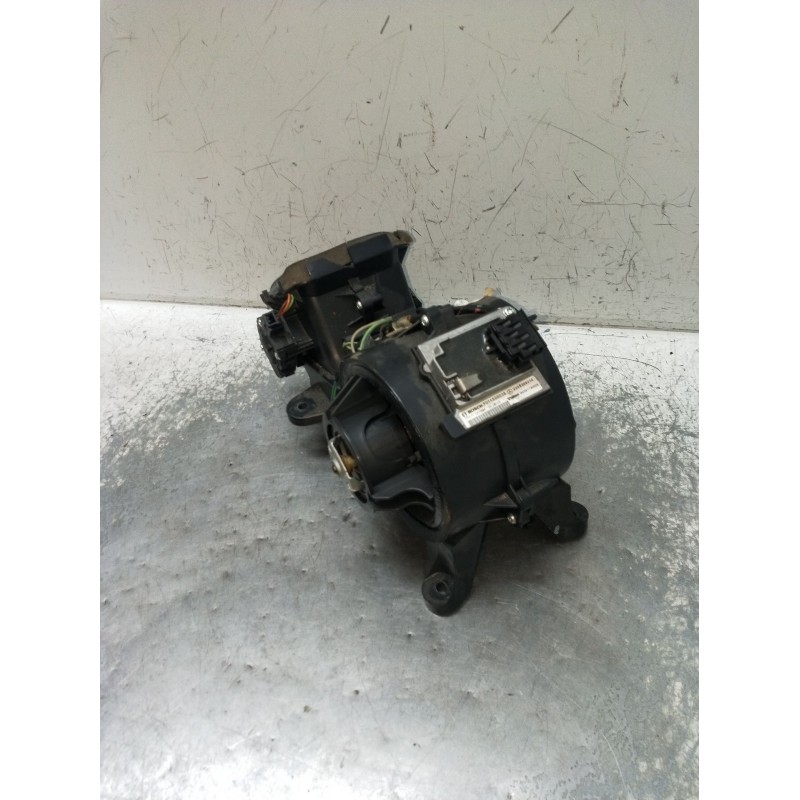 Recambio de ventilador calefaccion para mercedes-benz clase m (w164) ml 320 cdi 4-matic (164.122) referencia OEM IAM 982611B005 