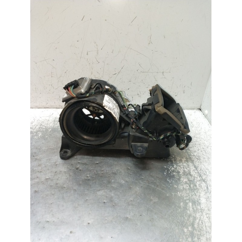 Recambio de ventilador calefaccion para mercedes-benz clase m (w164) ml 320 cdi 4-matic (164.122) referencia OEM IAM 982611B005 