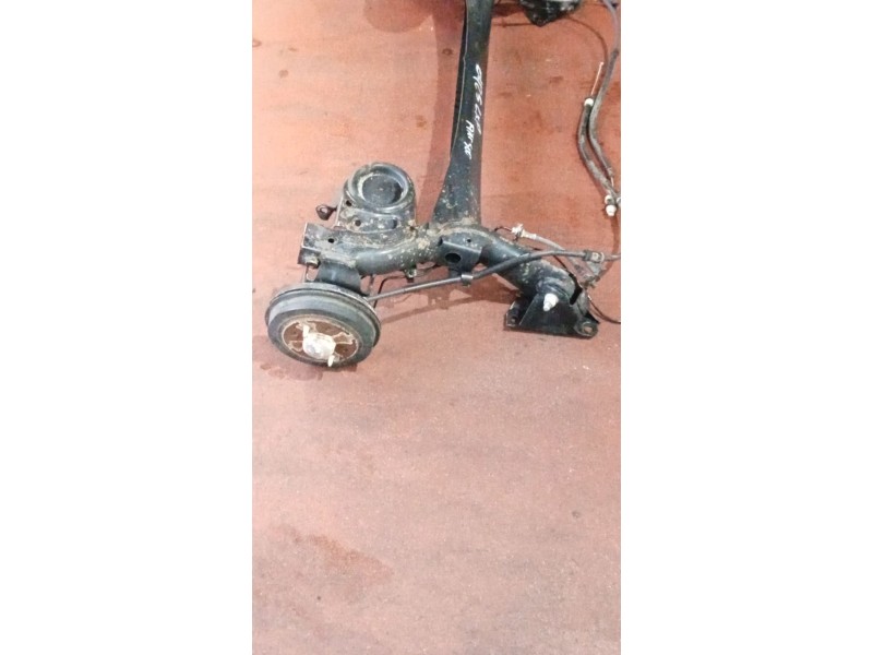 Recambio de puente trasero para fiat 500 312 1.0 hybrid referencia OEM IAM TAMBOR/ABS  