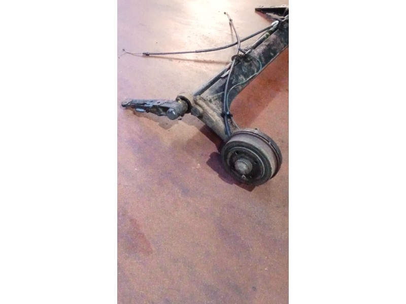 Recambio de puente trasero para renault 21 sedán (l48_) 1.7 (l482) referencia OEM IAM TAMBOR  
