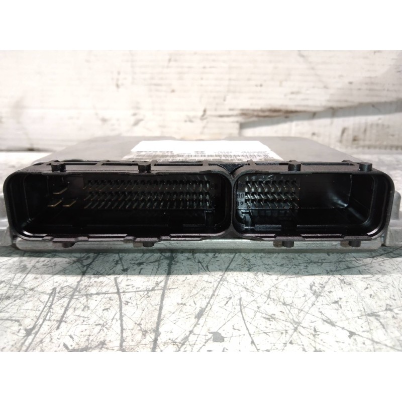 Recambio de centralita motor uce para opel vectra b berlina comfort referencia OEM IAM 0281010269 24417194 PE