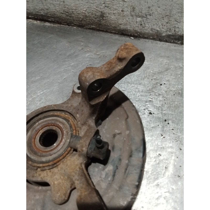 Recambio de mangueta delantera derecha para renault kangoo express (fc0/1_) 1.9 dci 4x4 (fc0v) referencia OEM IAM   