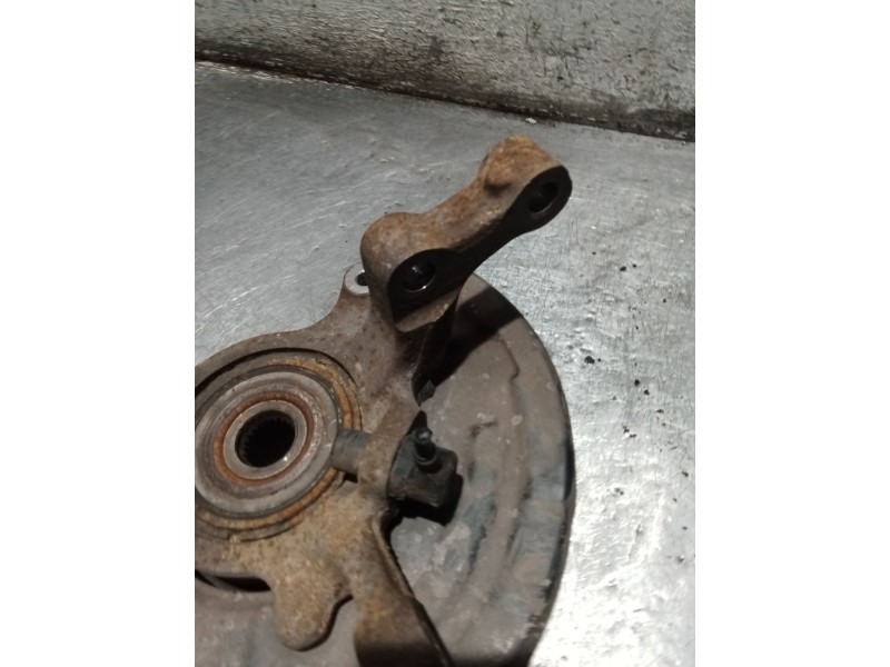 Recambio de mangueta delantera derecha para renault kangoo express (fc0/1_) 1.9 dci 4x4 (fc0v) referencia OEM IAM   