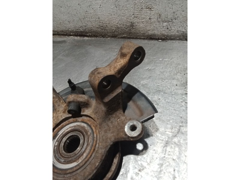 Recambio de mangueta delantera izquierda para renault kangoo express (fc0/1_) 1.9 dci 4x4 (fc0v) referencia OEM IAM   