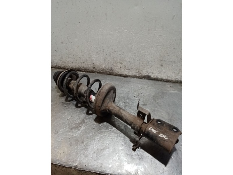Recambio de amortiguador delantero derecho para renault kangoo express (fc0/1_) 1.9 dci 4x4 (fc0v) referencia OEM IAM   