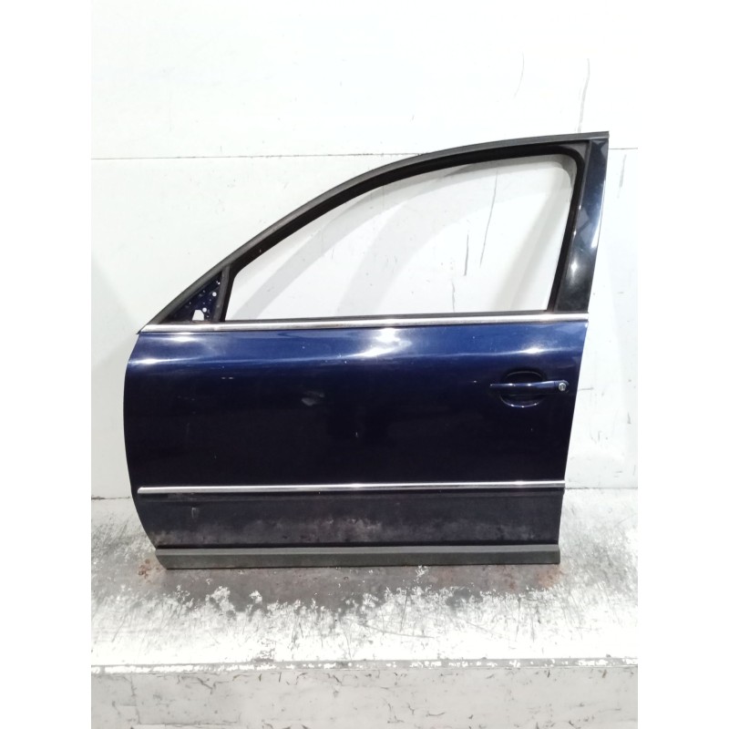 Recambio de puerta delantera izquierda para volkswagen passat b5.5 (3b3) 1.9 tdi referencia OEM IAM   4P