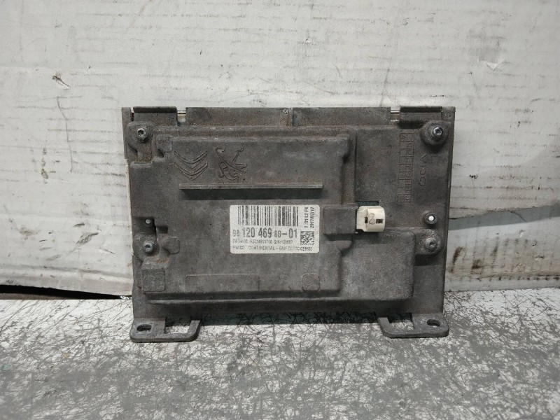 Recambio de pantalla multifuncion para peugeot 2008 (--.2013) 1.2 16v vti referencia OEM IAM 9812046980 981204698001 