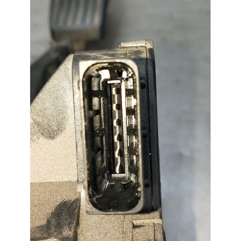 Recambio de potenciometro pedal para opel corsa e (x15) 1.3 cdti (08, 68) referencia OEM IAM 13305804 13116A11 