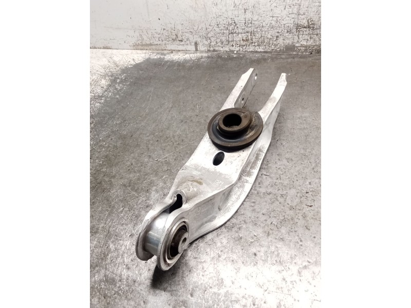 Recambio de brazo suspension inferior trasero izquierdo para audi q5 (fyb, fyg) 2.0 tdi quattro referencia OEM IAM 80A505311A  