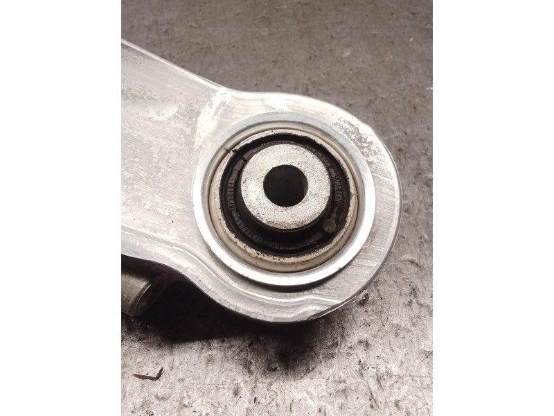 Recambio de brazo suspension inferior trasero izquierdo para audi q5 (fyb, fyg) 2.0 tdi quattro referencia OEM IAM 80A505311A  