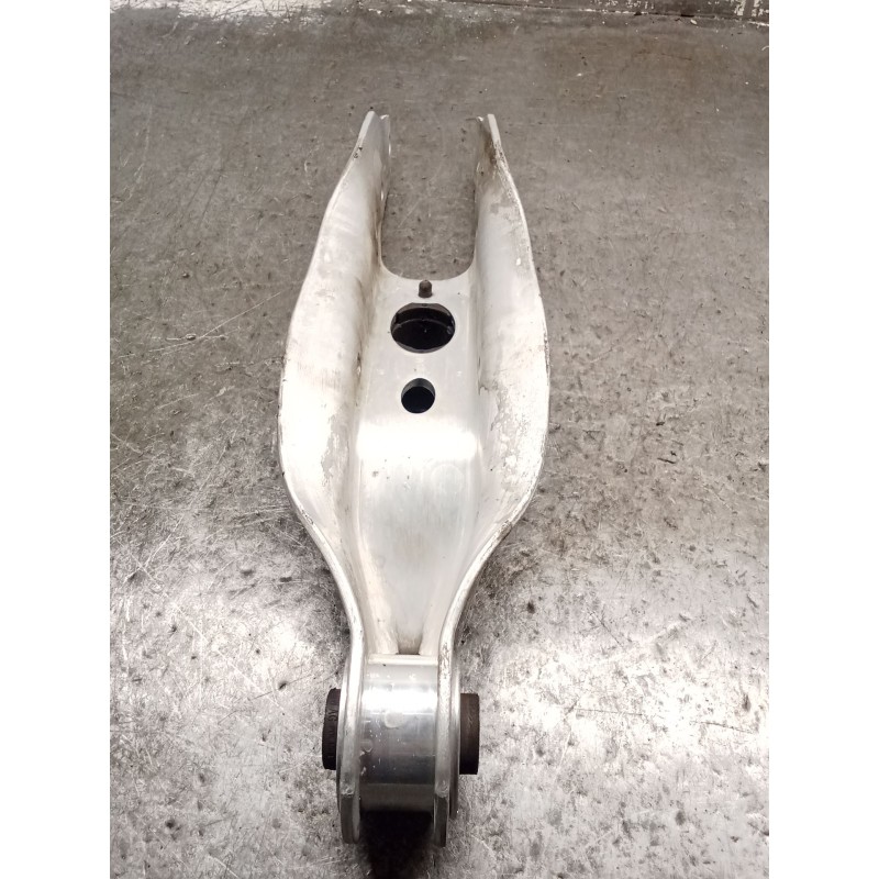 Recambio de brazo suspension inferior trasero izquierdo para audi q5 (fyb, fyg) 2.0 tdi quattro referencia OEM IAM 80A505311A  