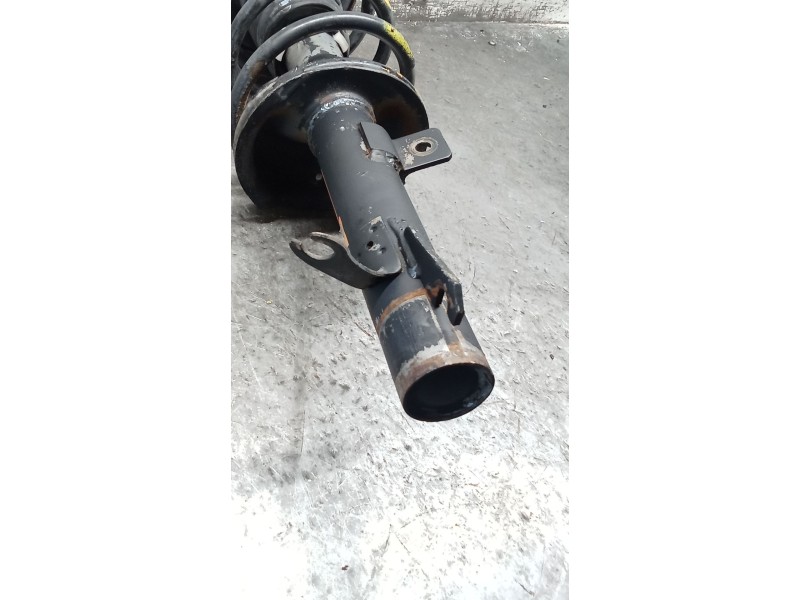 Recambio de amortiguador delantero derecho para ford focus i (daw, dbw) 1.8 tdci referencia OEM IAM   