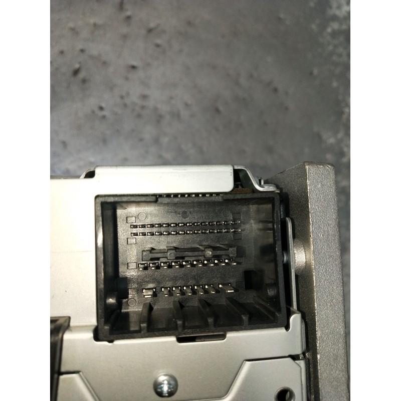 Recambio de sistema audio / radio cd para opel corsa e (x15) 1.3 cdti (08, 68) referencia OEM IAM 39012675 557799431 5116070A000