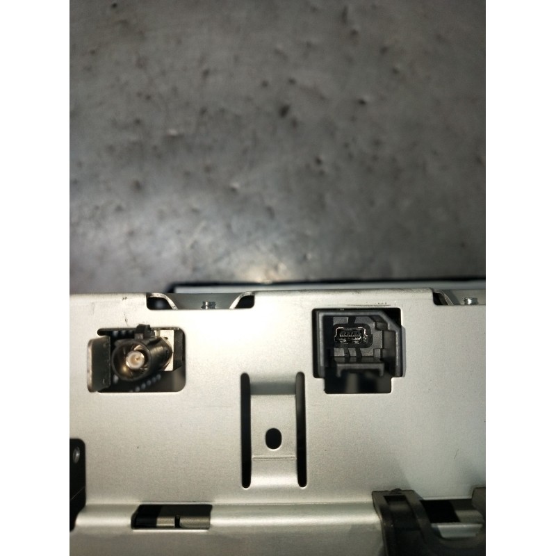 Recambio de sistema audio / radio cd para opel corsa e (x15) 1.3 cdti (08, 68) referencia OEM IAM 39012675 557799431 5116070A000