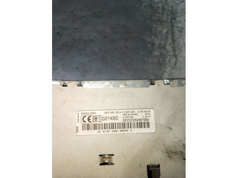 Recambio de sistema audio / radio cd para seat ibiza ii (6k1) 1.9 sdi referencia OEM IAM 6K0035156A  