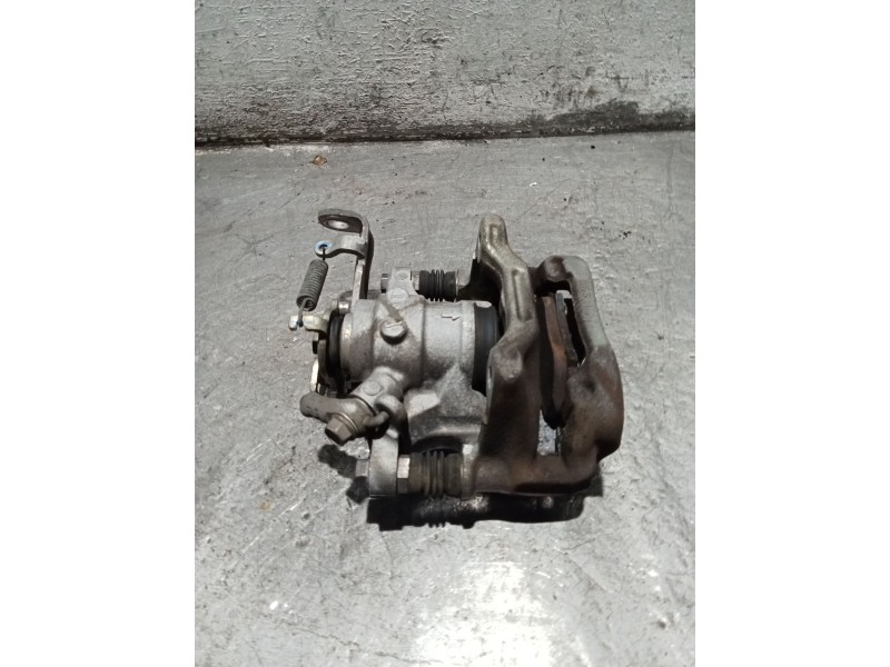 Recambio de pinza freno trasera izquierda para mazda 3 (bm, bn) 2.2 d referencia OEM IAM   