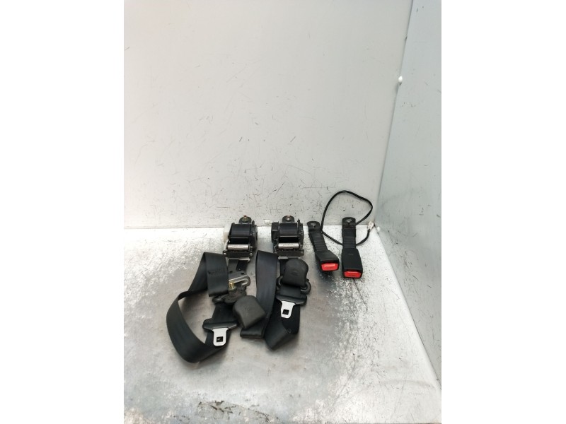 Recambio de juego cinturones delantero para daewoo lanos (klat) 1.6 16v referencia OEM IAM  5P 