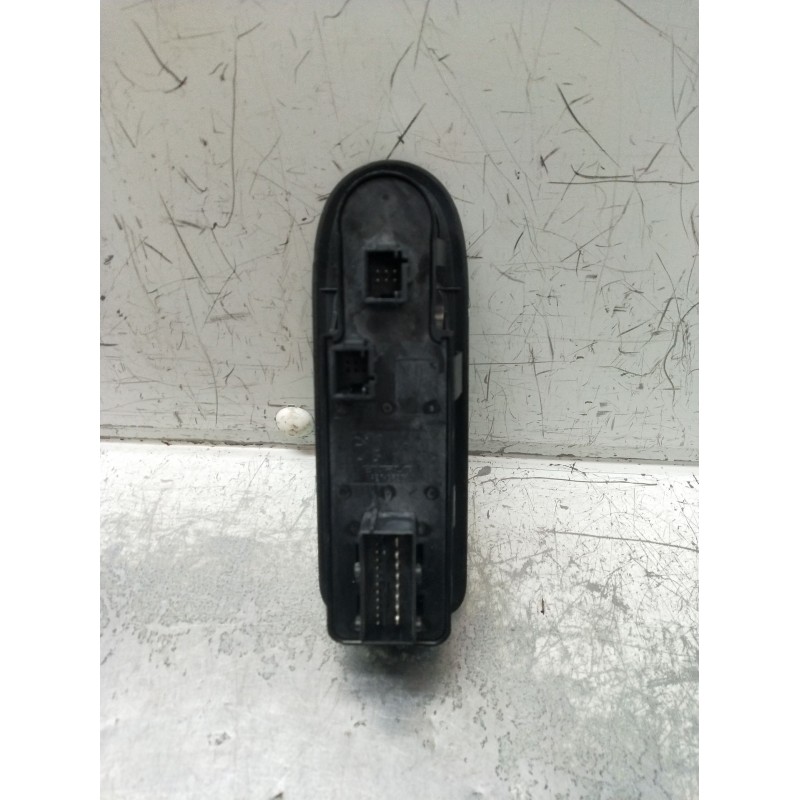 Recambio de mando elevalunas delantero izquierdo para peugeot 308 sw i (4e_, 4h_) 1.6 16v referencia OEM IAM 96644915XT 5P 