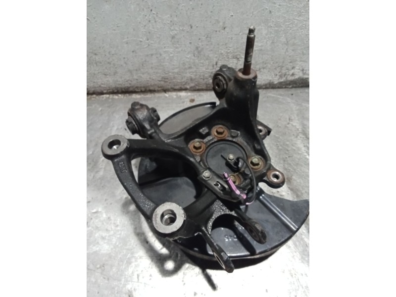 Recambio de mangueta trasera izquierda para mazda 3 (bm, bn) 2.2 d referencia OEM IAM   