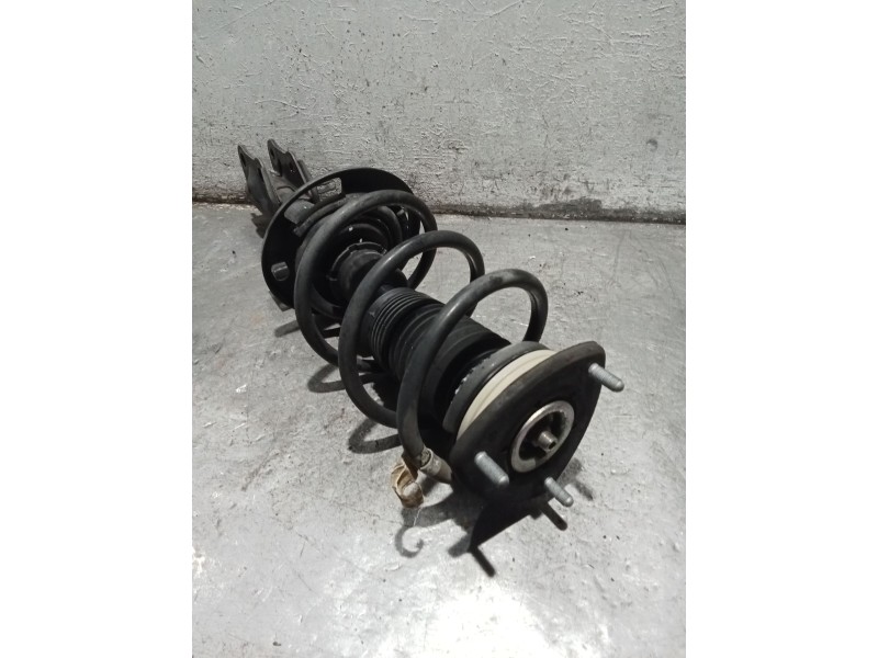Recambio de amortiguador delantero izquierdo para mazda 3 (bm, bn) 2.2 d referencia OEM IAM   