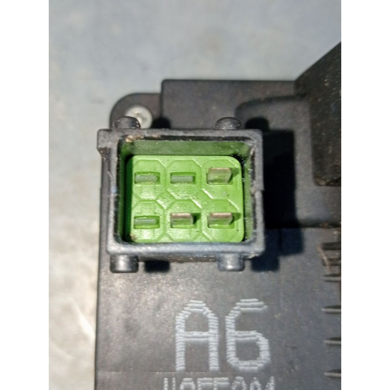 Recambio de motor cierre centralizado trasero derecho para saab 9-5 berlina 2.0 cat referencia OEM IAM   