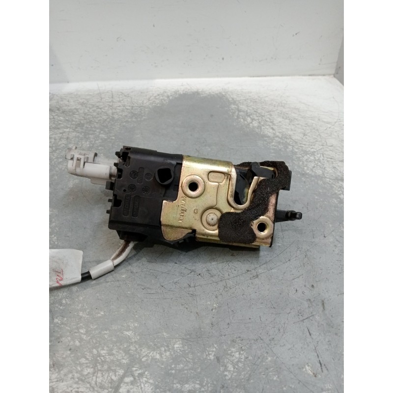 Recambio de motor cierre centralizado trasero derecho para peugeot 407 sw st confort pack referencia OEM IAM   