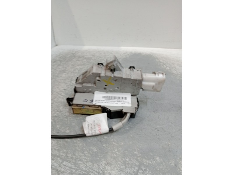 Recambio de motor cierre centralizado trasero derecho para peugeot 407 sw st confort pack referencia OEM IAM   