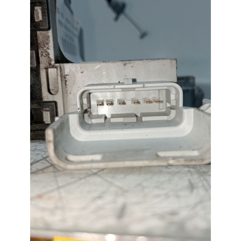 Recambio de motor cierre centralizado trasero derecho para peugeot 407 sw st confort pack referencia OEM IAM   