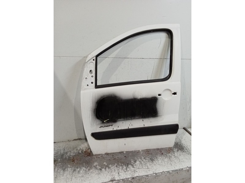 Recambio de puerta delantera izquierda para citroën jumpy ii furgoneta 1.6 hdi 90 16v referencia OEM IAM   5P