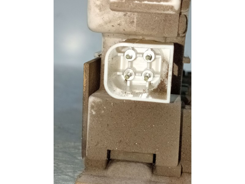 Recambio de motor cierre centralizado trasero derecho para ford mondeo berlina/familiar (fd) clx berlina referencia OEM IAM   