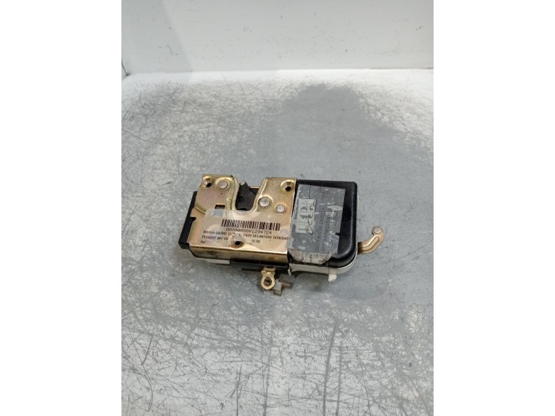 Recambio de motor cierre centralizado delantero derecho para peugeot 807 sv referencia OEM IAM   