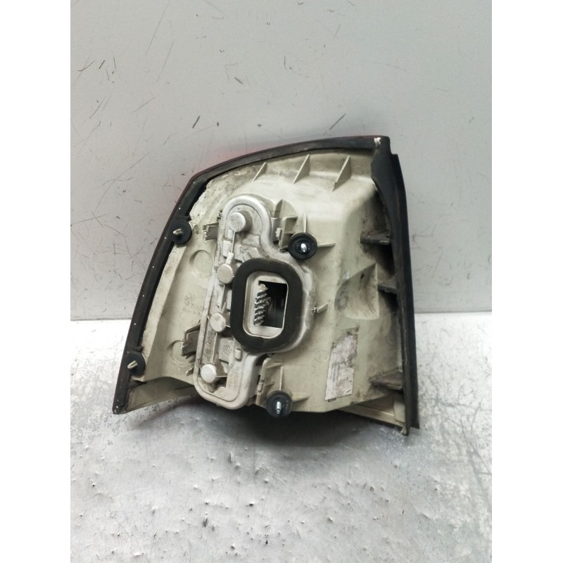 Recambio de piloto trasero derecho para opel astra g hatchback (t98) 1.6 (f08, f48) referencia OEM IAM   