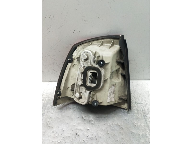 Recambio de piloto trasero derecho para opel astra g hatchback (t98) 1.6 (f08, f48) referencia OEM IAM   