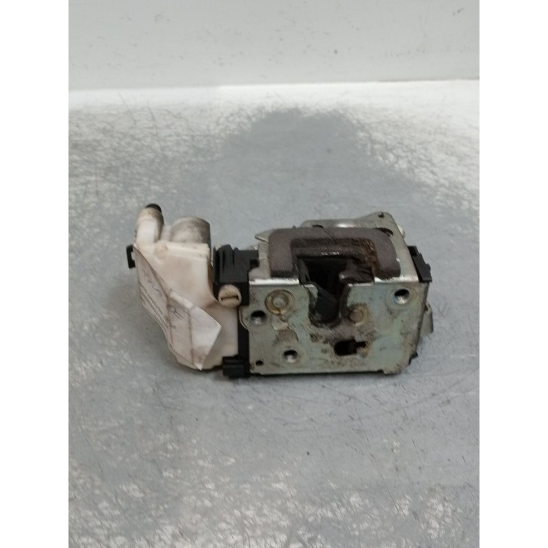 Recambio de motor cierre centralizado trasero derecho para fiat punto berlina (188) 1.2 8v referencia OEM IAM   