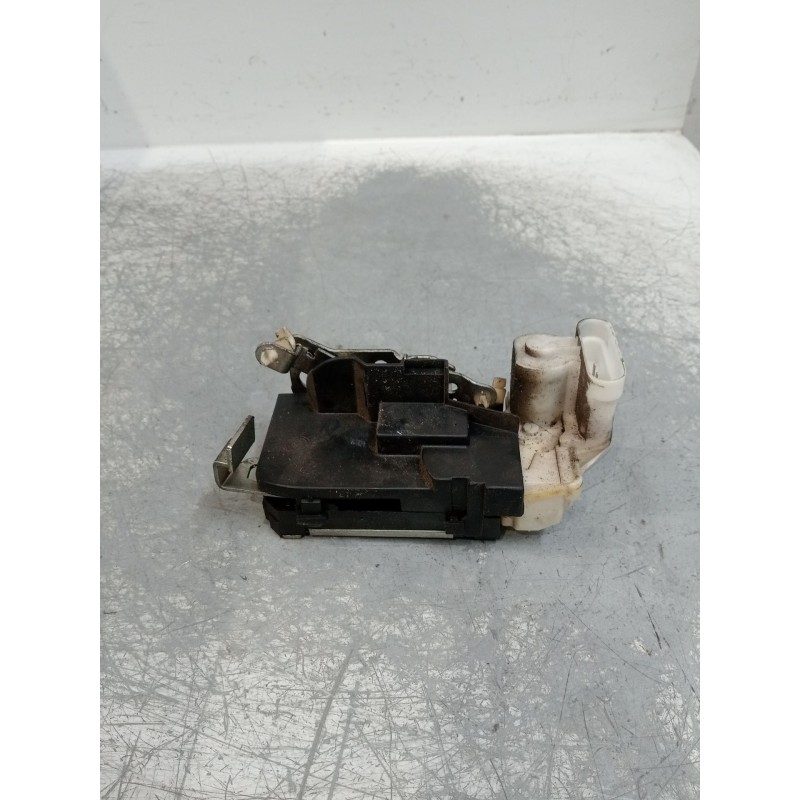 Recambio de motor cierre centralizado trasero derecho para fiat punto berlina (188) 1.2 8v referencia OEM IAM   