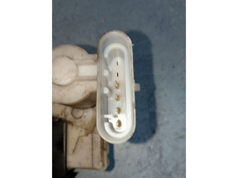 Recambio de motor cierre centralizado trasero derecho para fiat punto berlina (188) 1.2 8v referencia OEM IAM   