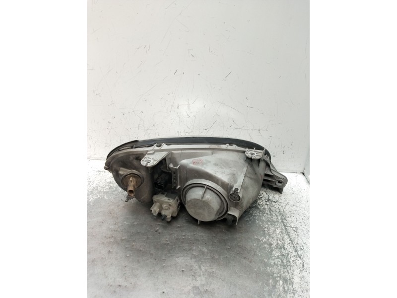 Recambio de faro izquierdo para daewoo lanos (klat) 1.6 16v referencia OEM IAM   