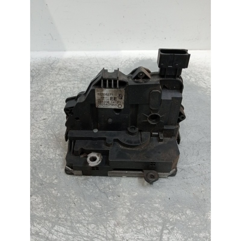 Recambio de motor cierre centralizado delantero izquierdo para opel corsa d corsavan referencia OEM IAM   3P