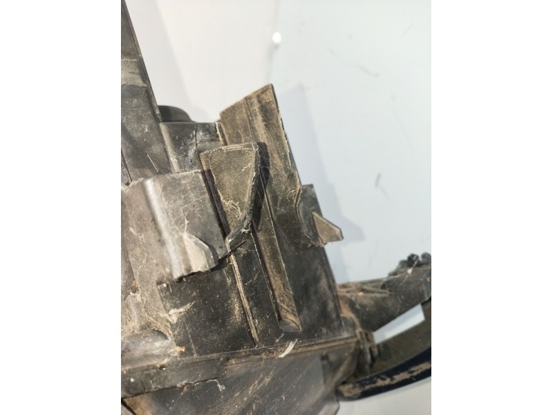 Recambio de faro izquierdo para bmw 3 (e46) 318 i referencia OEM IAM 6902745 0301089205 