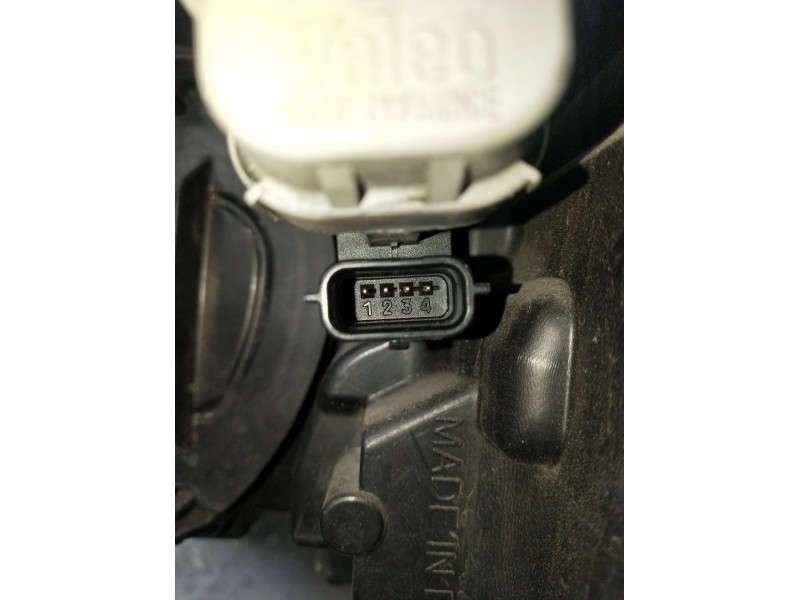 Recambio de faro derecho para renault laguna iii dynamique referencia OEM IAM 260100035R 89901837 XENON