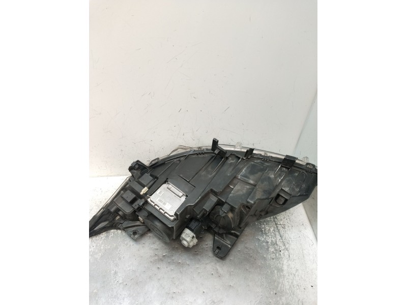 Recambio de faro derecho para renault laguna iii dynamique referencia OEM IAM 260100035R 89901837 XENON
