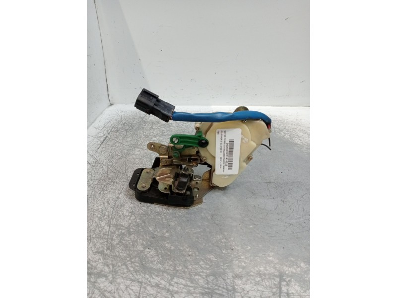 Recambio de motor cierre centralizado trasero derecho para kia sorento 2.5 crdi ex referencia OEM IAM   