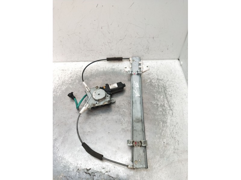 Recambio de elevalunas delantero derecho para daewoo lanos (klat) 1.6 16v referencia OEM IAM  5P 