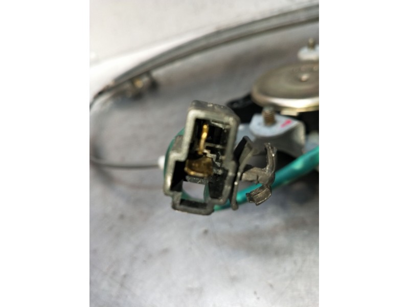 Recambio de elevalunas delantero derecho para daewoo lanos (klat) 1.6 16v referencia OEM IAM  5P 