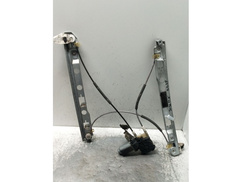 Recambio de elevalunas delantero derecho para renault megane ii (bm0/1_, cm0/1_) 1.5 dci (bm1f, cm1f) referencia OEM IAM  5P 