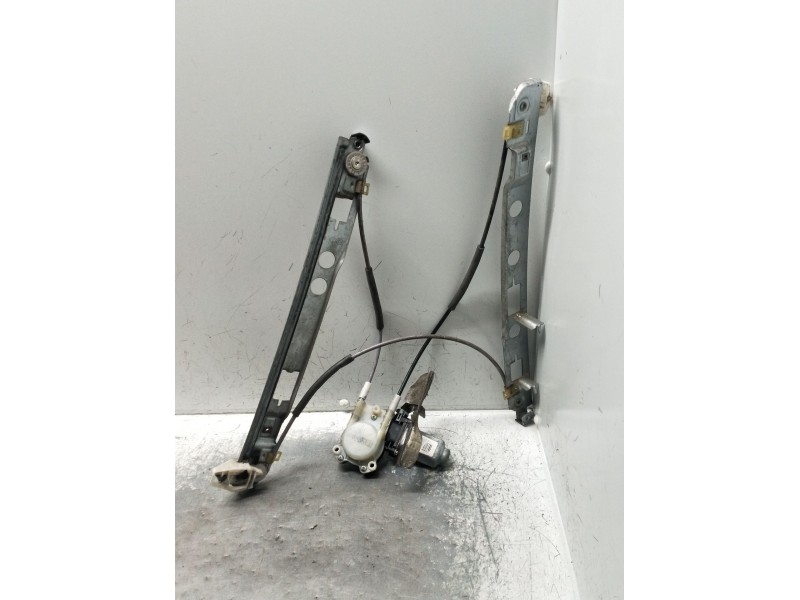 Recambio de elevalunas delantero derecho para renault megane ii (bm0/1_, cm0/1_) 1.5 dci (bm1f, cm1f) referencia OEM IAM  5P 