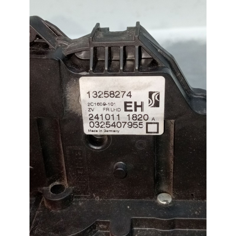 Recambio de motor cierre centralizado delantero derecho para opel corsa d 1.3 16v cdti referencia OEM IAM 13258274 3P 0325407955