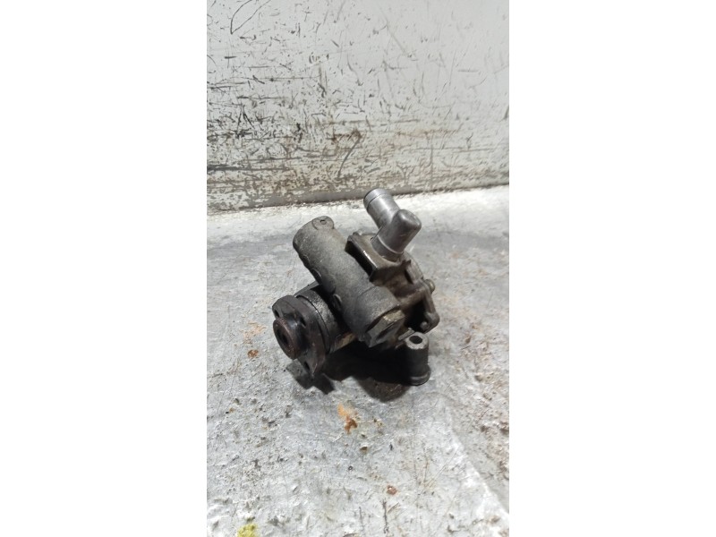 Recambio de bomba direccion para mercedes clase c (w203) sportcoupe c 220 cdi (203.706) referencia OEM IAM 0024669301  